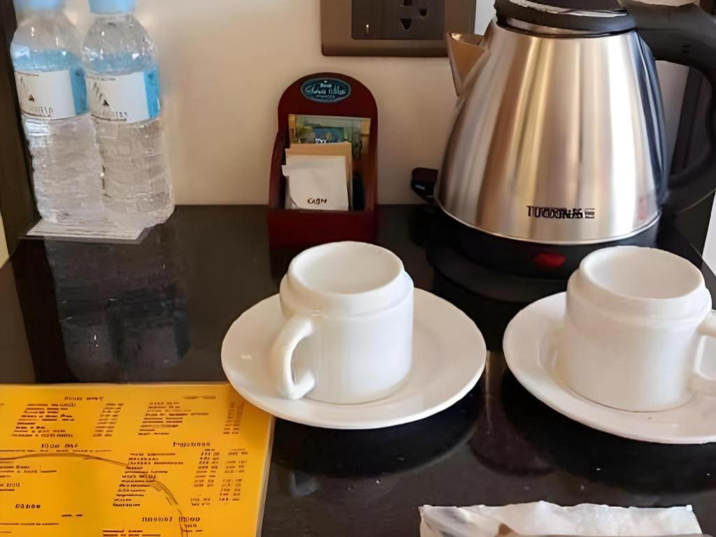 فندق أجنحة آفنيو باكولود المظهر الخارجي الصورة